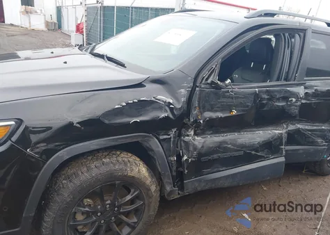 2023 Jeep Cherokee Altitude Lux 4X4 from USA, damaged, VIN 1C4PJMMB2PD114020